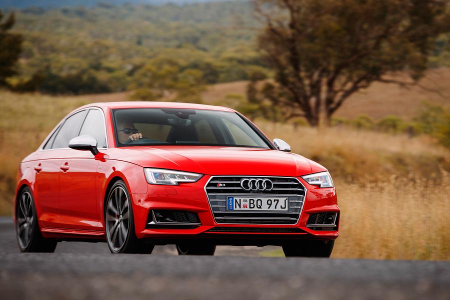  Audi S4 Sedan (B9) 2017 года  (AU) (фото 9 из 17)